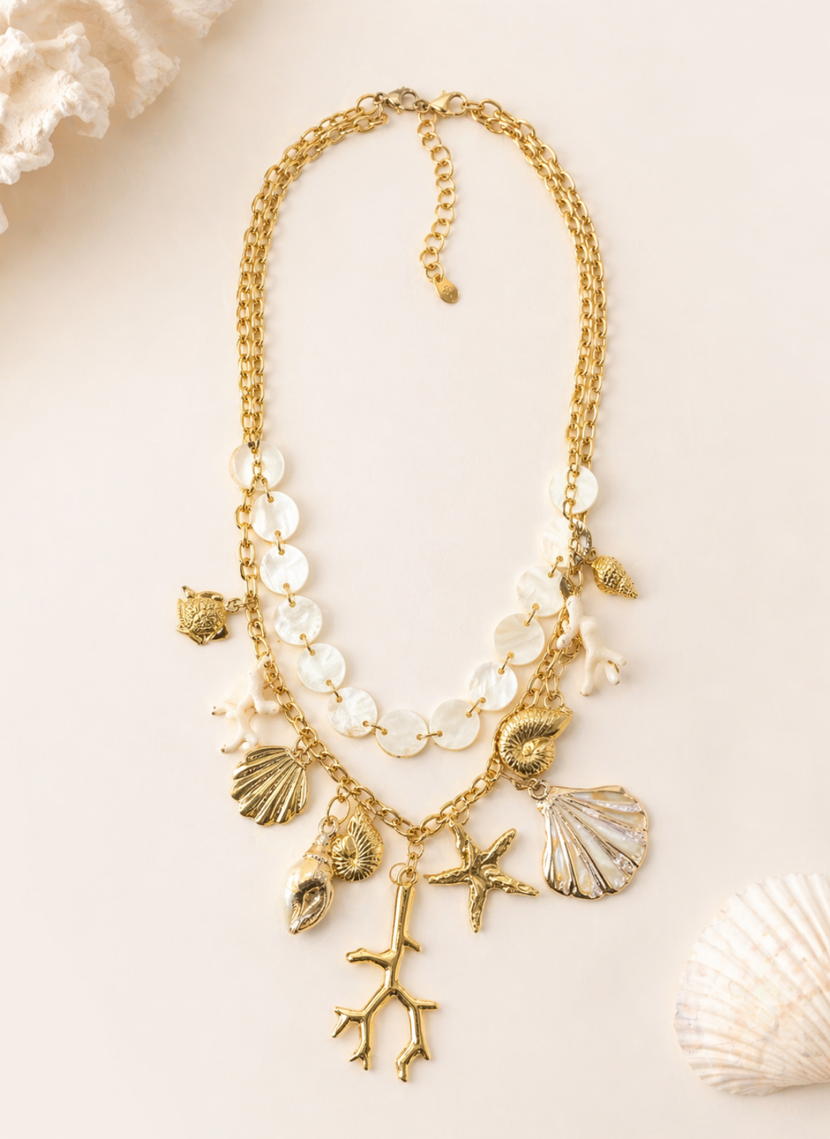 COLAR DOURADO COM MOTIVO MARITIMOS - ALIBY