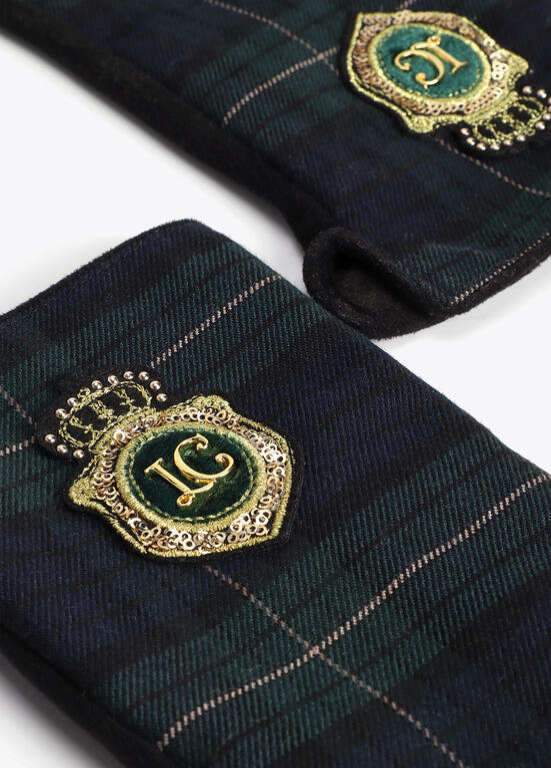 LUVAS DE XADREZ AZUL E VERDE COM EMBLEMA TIPO BRAZÃO LC - LOLA CASADEMUNT