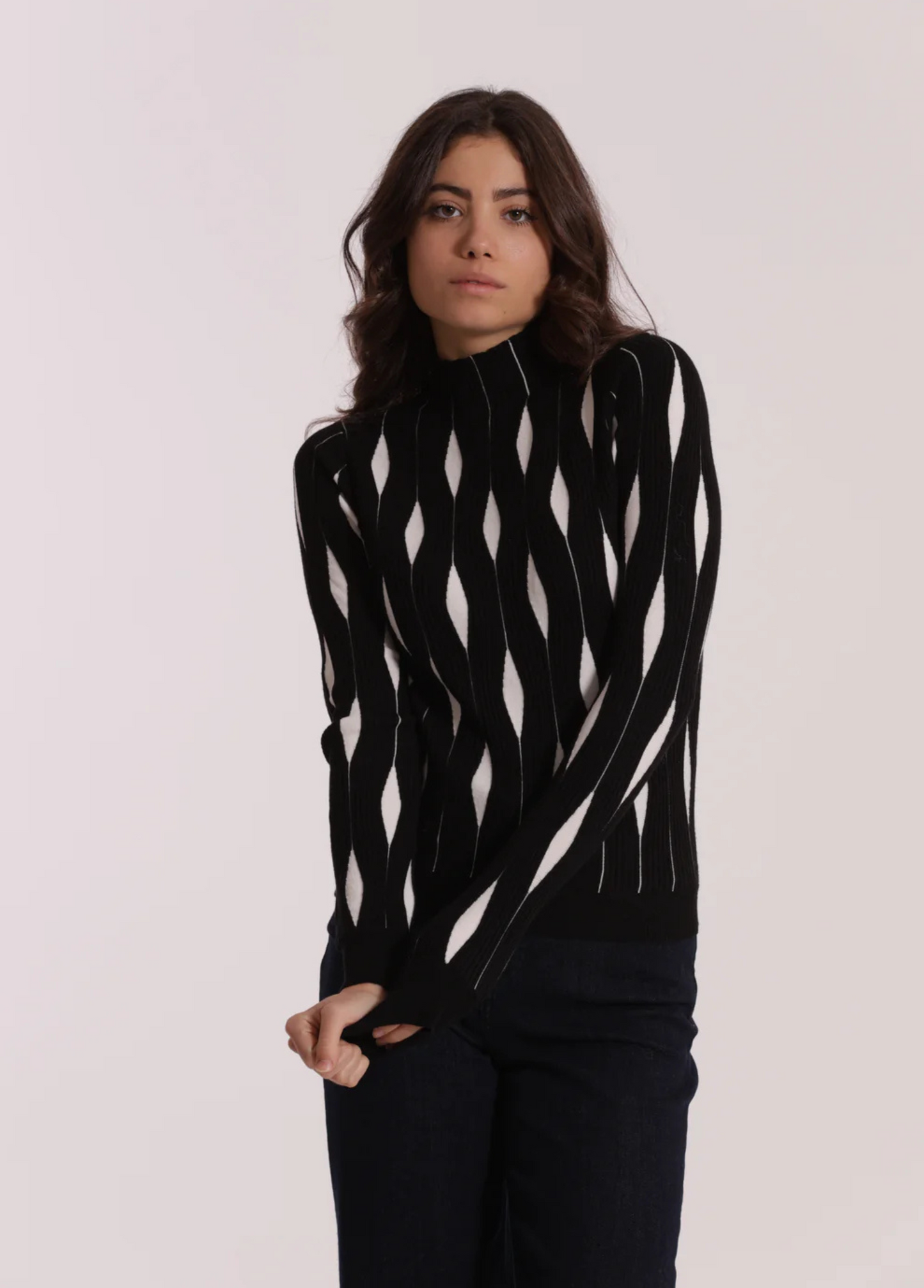 CAMISOLA CANELADA COM PADRÃO - MIMI MUA
