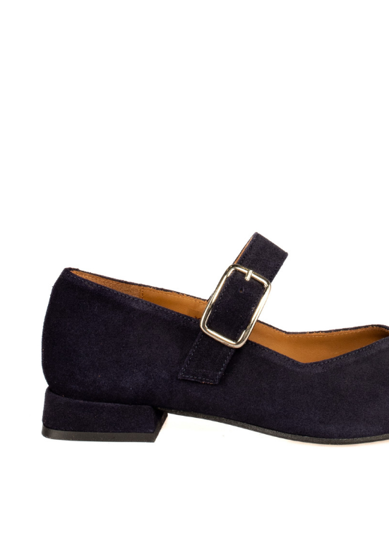 SAPATOS RASOS CLÁSSICOS COM FIVELA - TAPADAS