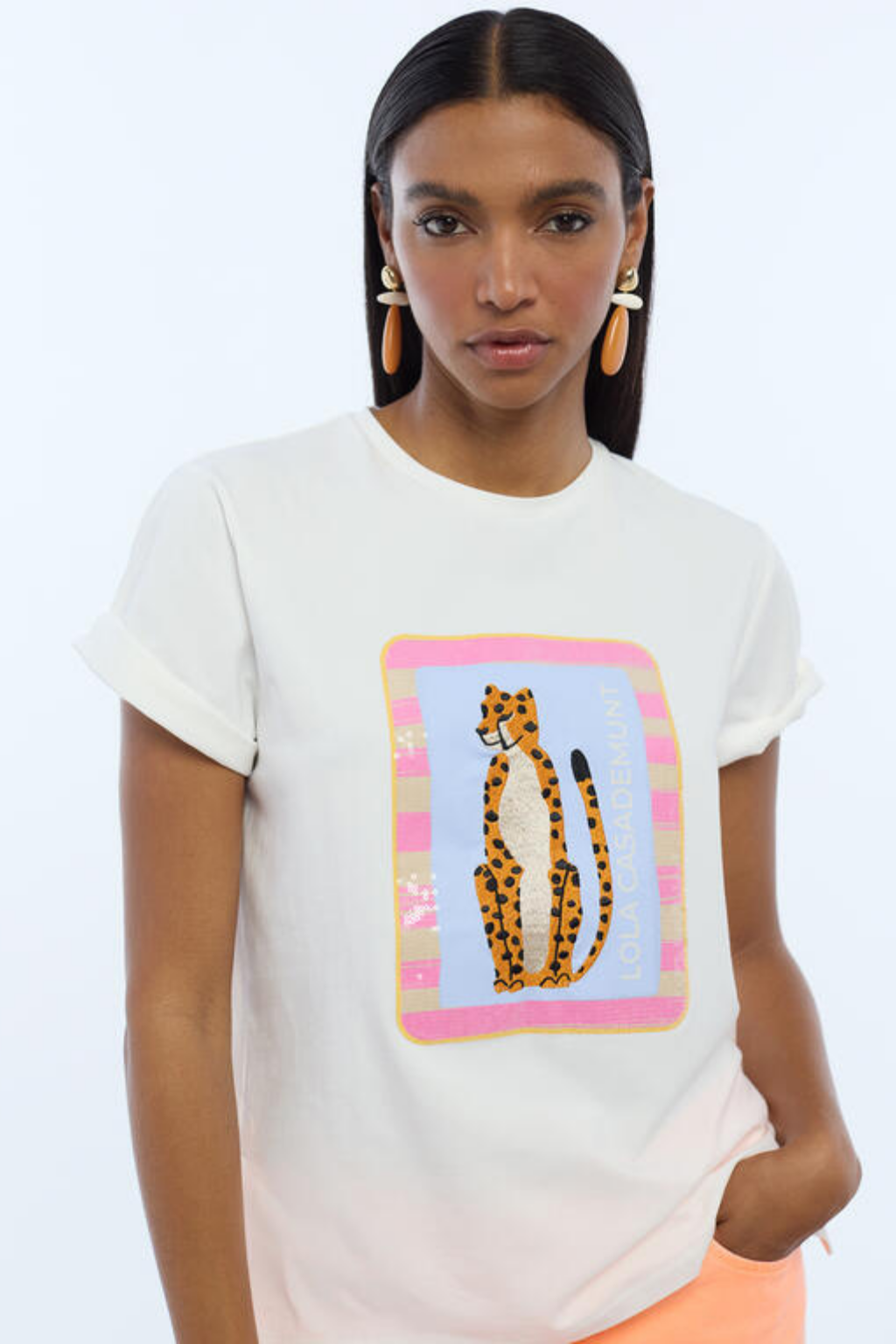T-SHIRT BRANCA COM ESTAMPA ANIMAL - LOLA CASADEMUNT