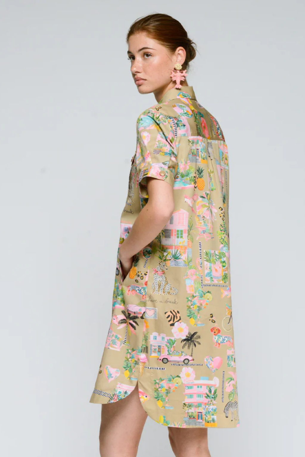 VESTIDO CURTO COM ESTAMPADO " CALIFÓRNIA" - VILAGALLO