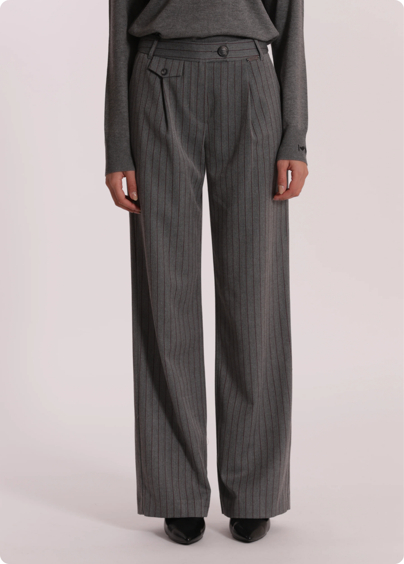 CALÇAS PALAZZO COM RISCA DIPLOMATA EM BORDEAUX - MIMI MUA