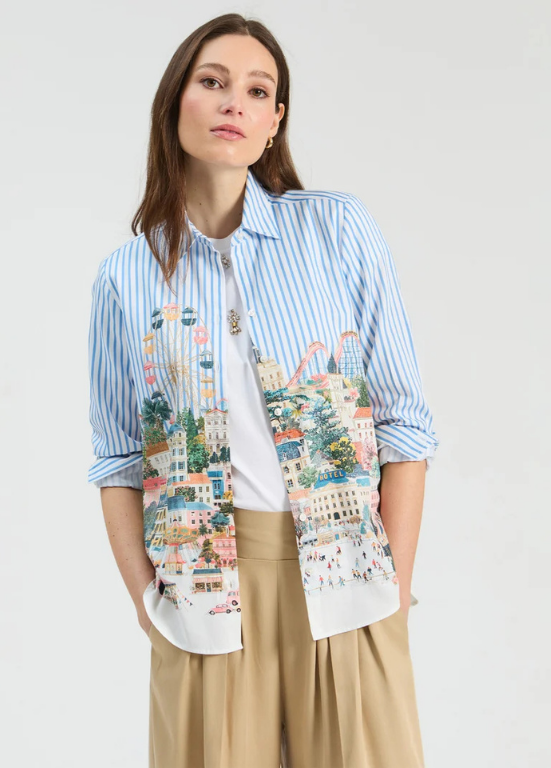 CAMISA DE RISCAS VERTICAIS COM IKUSTRAÇÃO PANORÃMICA EUROPEIA - VILAGALLO