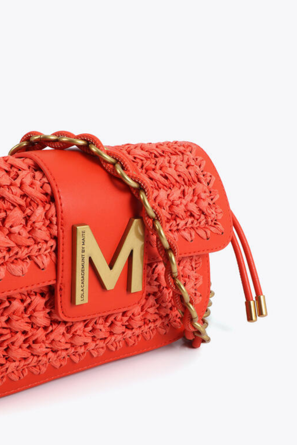 MALA TIRACOLO COM DETALHE ENTRAÇADO E FECHO M - LOLA CASADEMUNT BY MAITE