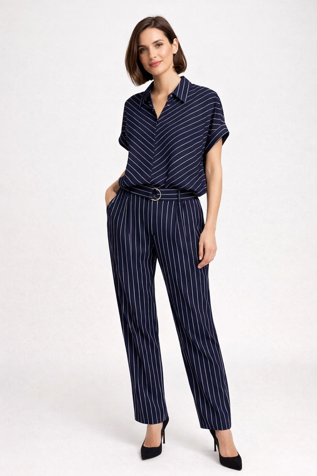 CALÇAS RISCA DIPLOMÁTICA - BÁRBARA LEBEK