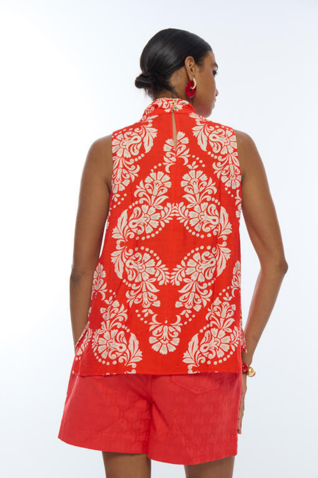 TOP VERMELHO COM PADRÃO FLORAL - LOLA CASADEMUNT
