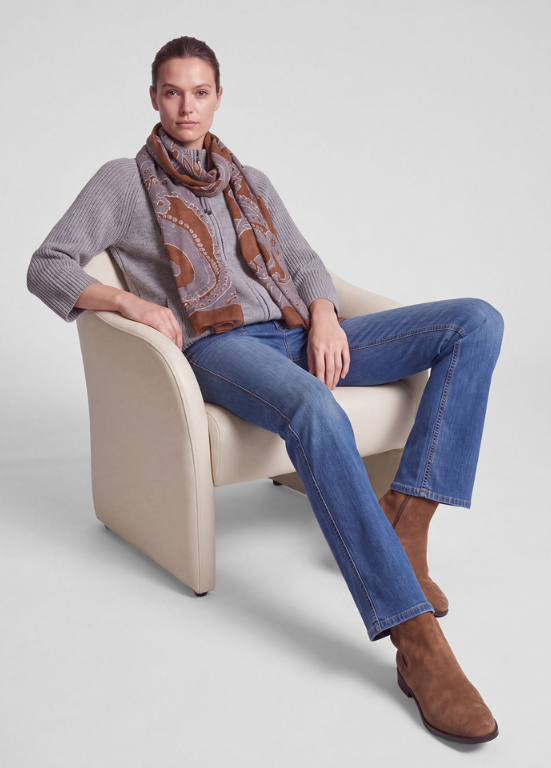 ECHARPE DE VISCOSE COM ESTAMPADO PAISLEY EM CAMEL - RABE