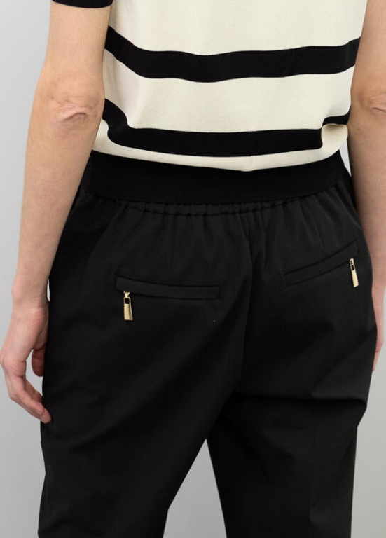 CALÇAS JOGGER PRETAS COM FECHOS DOURADOS - LOLA CASADEMUNT