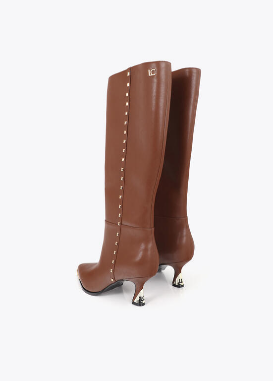 BOTA DE CANO ALTO EM ECOPELE CASTANHA - LOLA CASADEMUNT