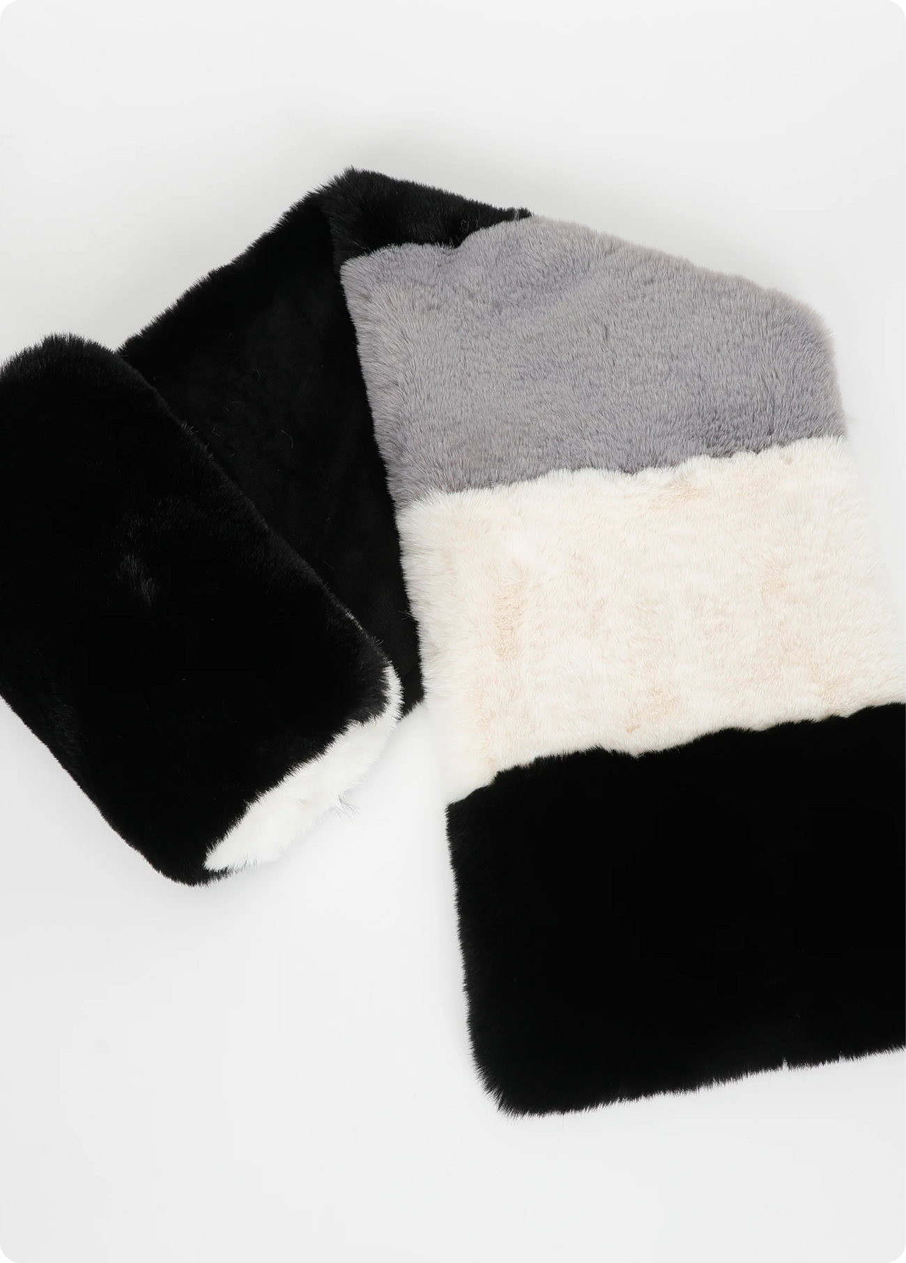 ESTOLA PÊLO SINTÉTICO TRICOLOR - MIMI MUA