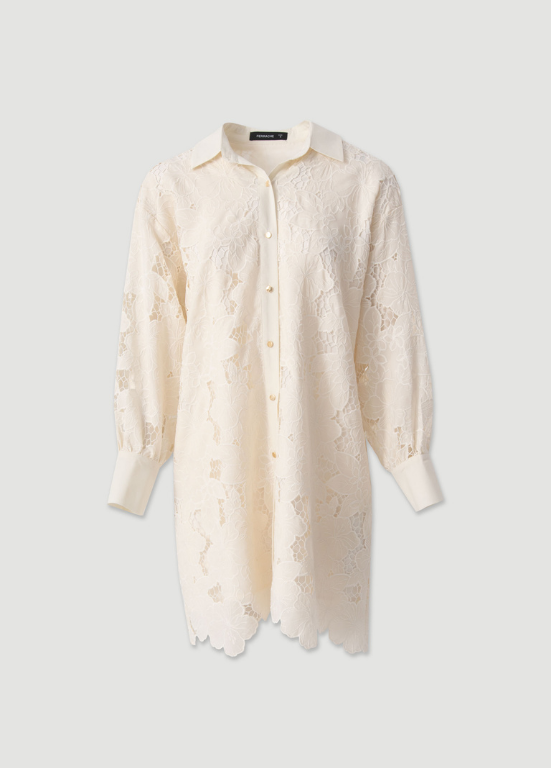 VESTIDO CURTO FEMININO EM RENDA ROMÂNTICO - FERRACHE