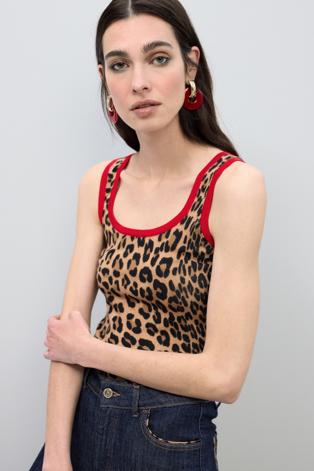 TOP ANIMAL PRINT COM CONTRASTE VERMELHO - LOLA CASADEMUNT