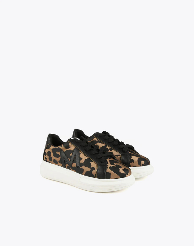 SNEAKERS ANIMAL PRINT COM ATACADORES OURO - LOLA CASADEMUNT