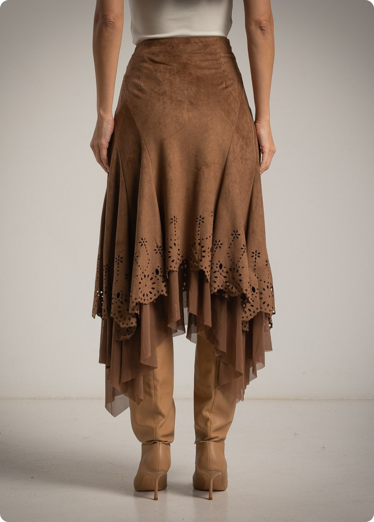 SAIA ASSIMÉTRICA BOHO CHIC TIPO CAMURÇA - ALBANOS