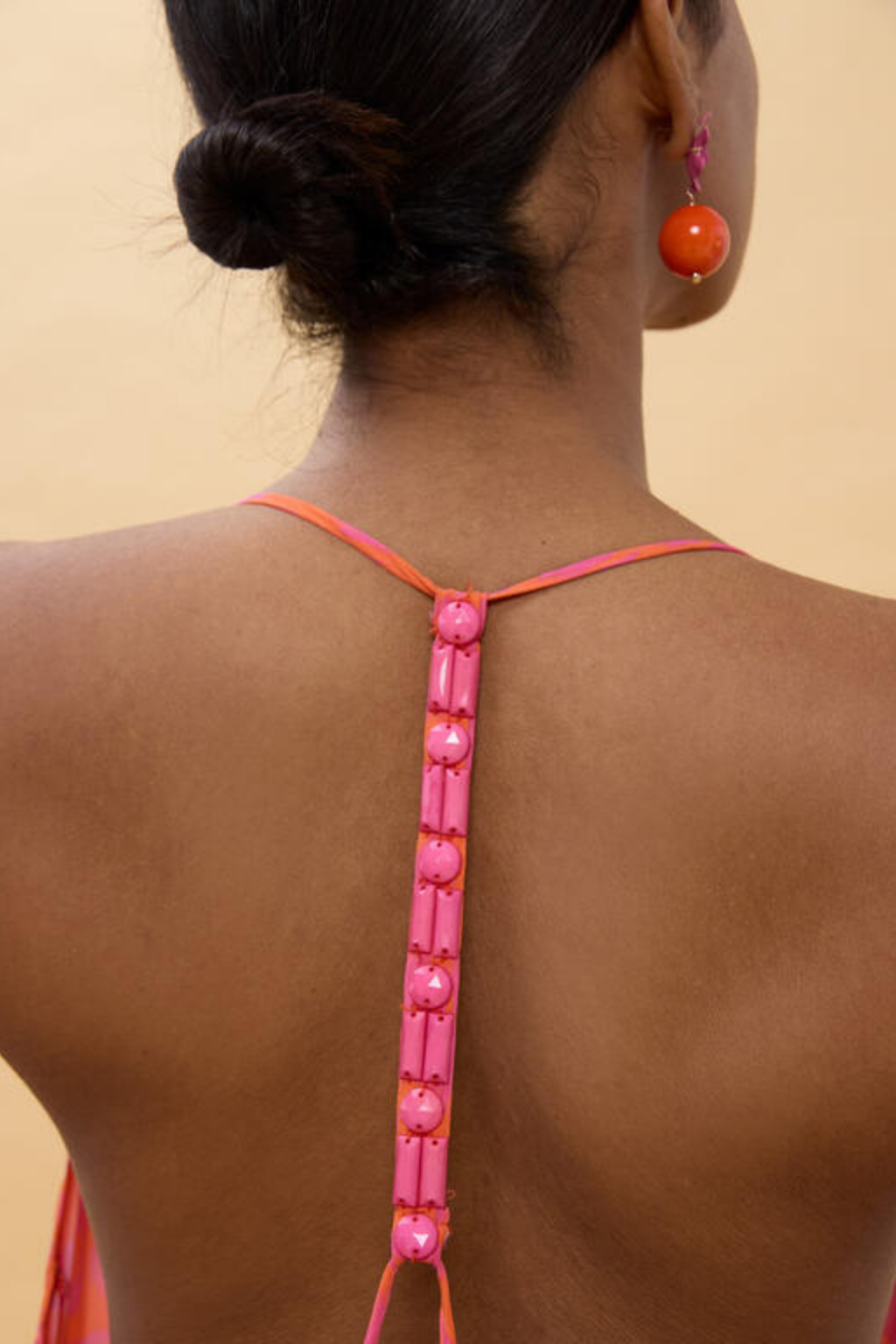 VESTIDO DE ALÇAS COM ESTAMPA VIVA - LOLA CASADEMUNT