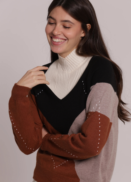 CAMISOLA DE MALHA E DECOTE EM V COM LOSANGOS - MIMI MUA