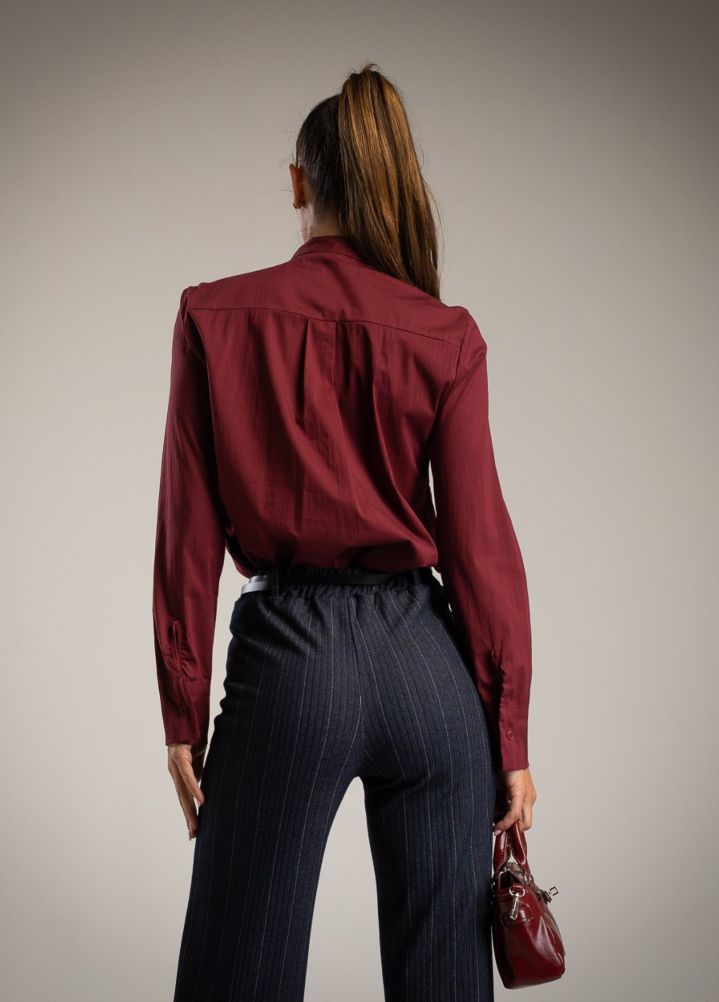 CAMISA BORDEAUX COM LAÇO NA GOLA - ALBANOS