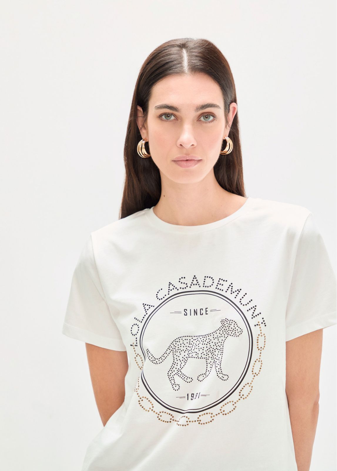 T-SHIRT ALGODÃO BRANCO COM STRASS NO PEITO - LOLA CASADEMUNT