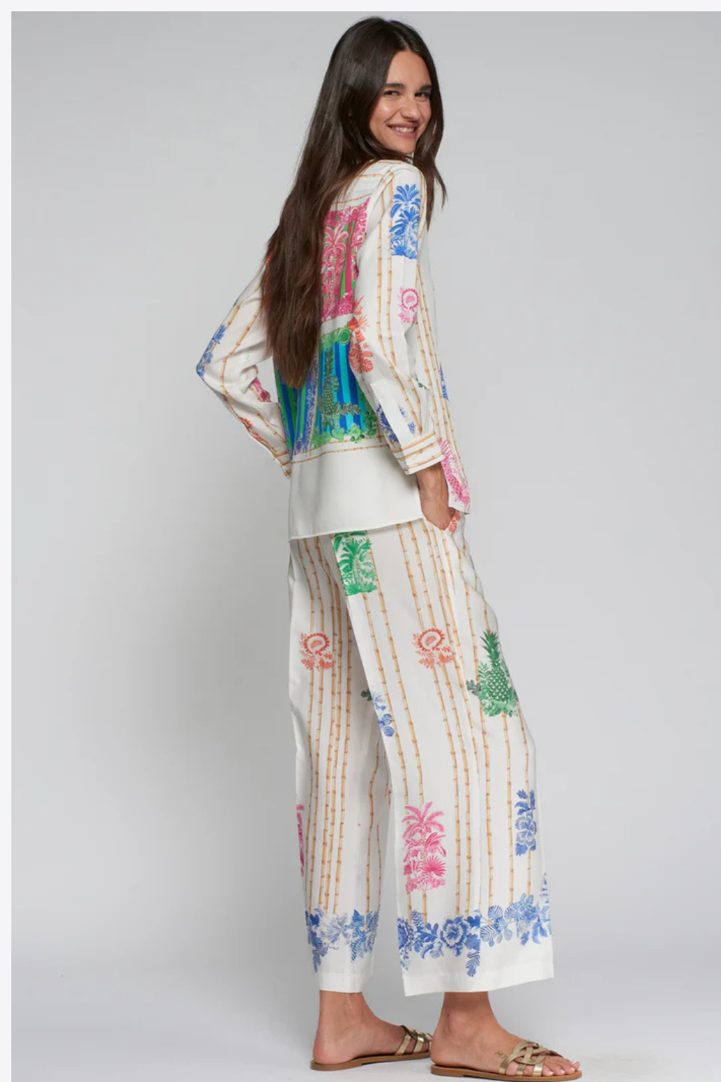 CALÇAS CORTE RETO ESTAMPADO " BAMBU" - VILAGALLO