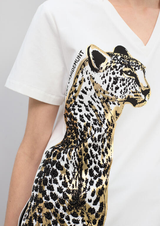 T-SHIRT DE ALGODÃO COM DECOTE EM V E LEOPARDO EM MIÇANGAS - LOLA CASADEMUNT