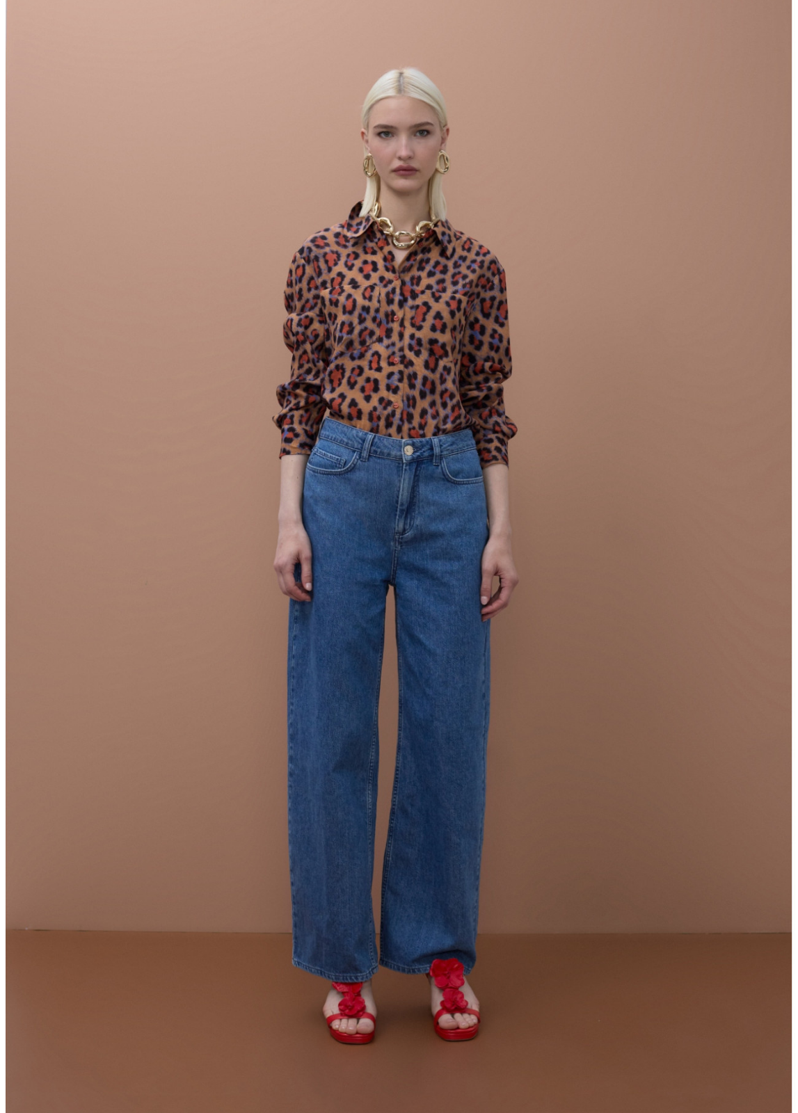 CAMISA FLUIDA COM ESTAMPADO ANIMAL PRINT COLORIDO - LOLA CASADEMUNT