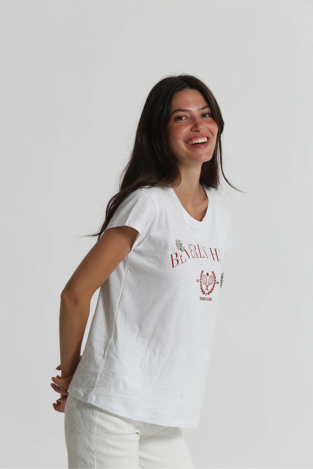 T-SHIRT " BEVERLY HILLS" COM DETALHES EM STRASS - MIMI MUA