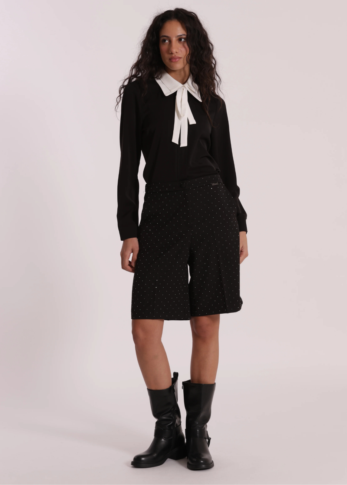 BERMUDA COM APLICAÇÕES EM STRASS - MIMI MUA