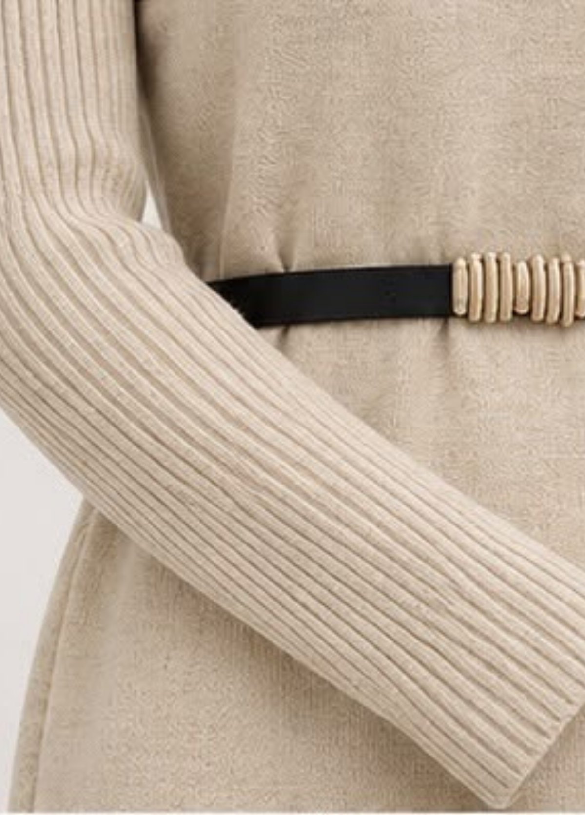 VESTIDO MIDI BEGE COM CINTO E BAINHA EM RENDA - ALIBY