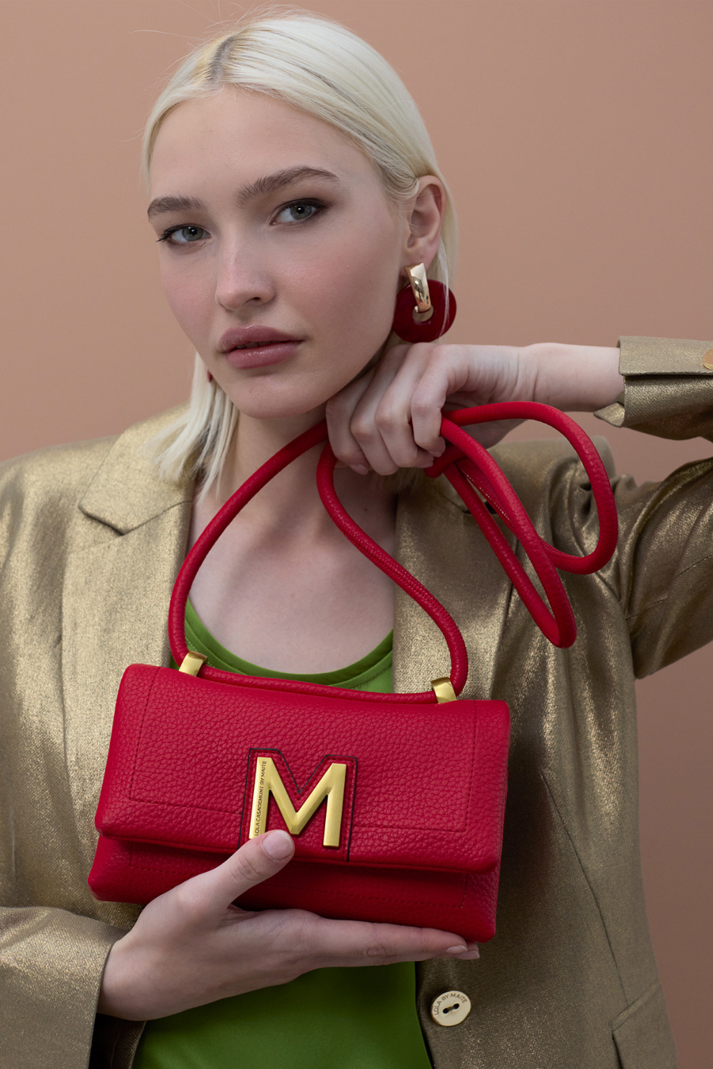 BOLSA SOFISTICADA COM TIRACOLO - LOLA CASADEMUNT