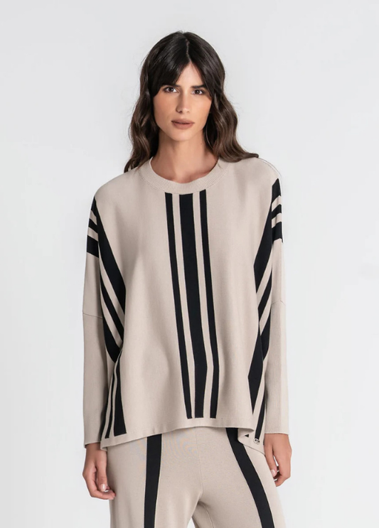 CAMISOLA DE MALHA OVERSIZE BEGE COM RISCAS PRETAS - RUGA