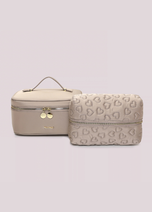 CONJUNTO DE 3 NÉCESSAIRES ACOLCHOADO COM CORAÇÕES - MIMI MUA
