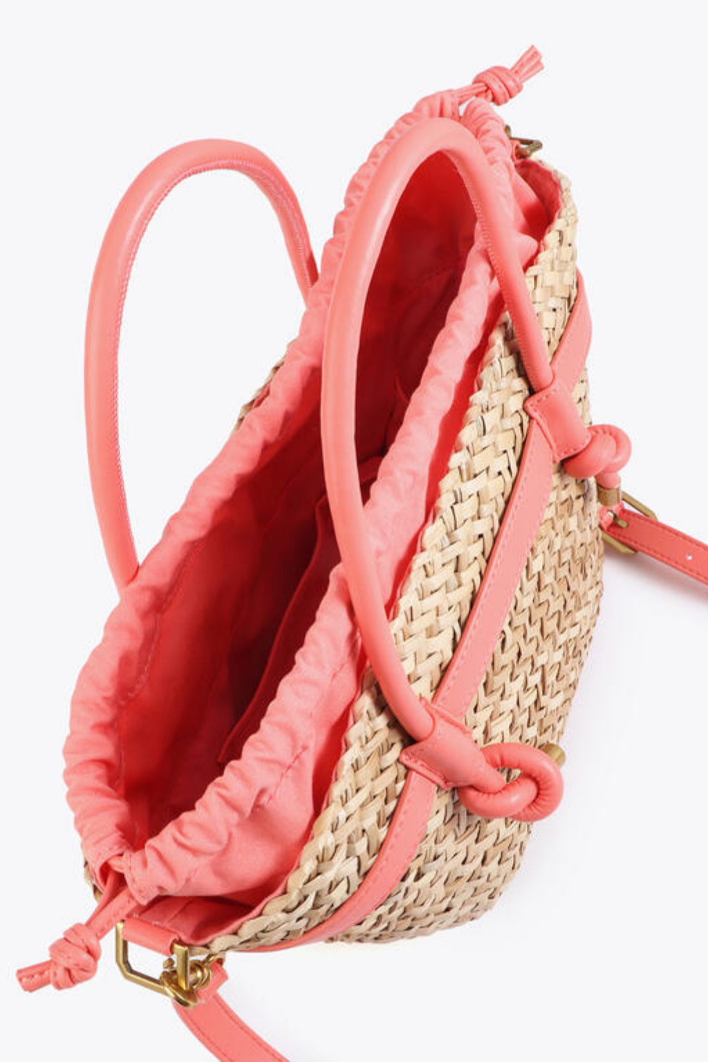 MALA DE RÁFIA COM DETALHES CORAL - LOLA CASADEMUNT