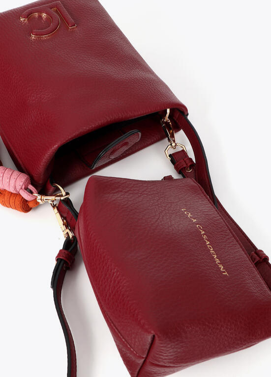 MALA BANDOLERA ECOPELE LC COM PORMENOR DE FRANJAS - LOLA CASADEMUNT