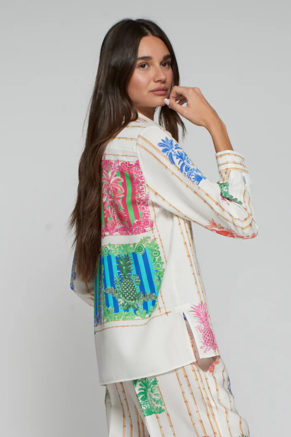 CAMISA BRANCA COM ESTAMPADO " BAMBU" - VILAGALLO