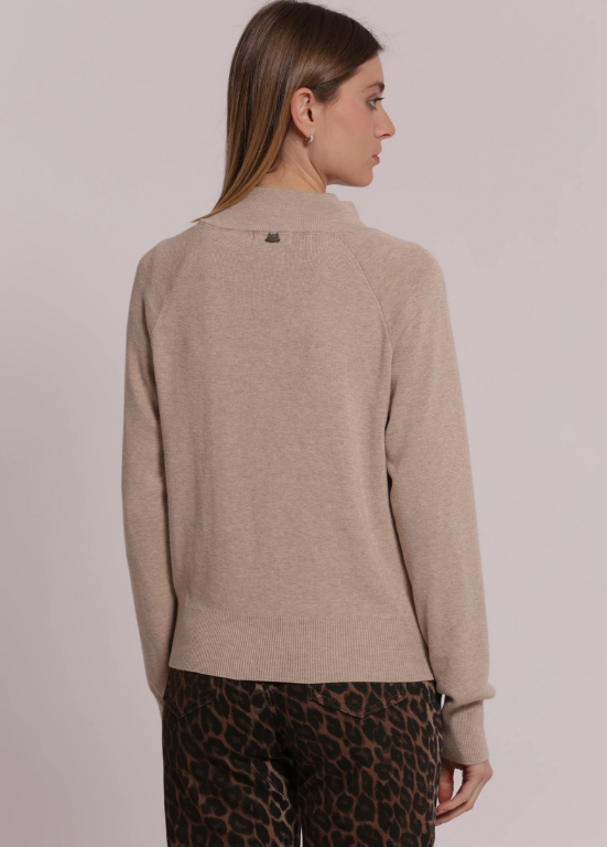 CARDIGAN DE MALHA COM BOTÕES E TORCIDOS - MIMI MUA