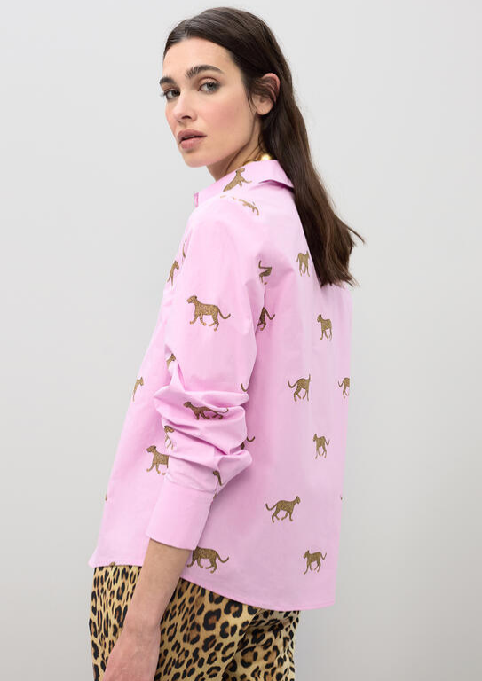 CAMISA ROSA DE POPELINA COM ESTAMPA LEOPARDO - LOLA CASADEMUNT