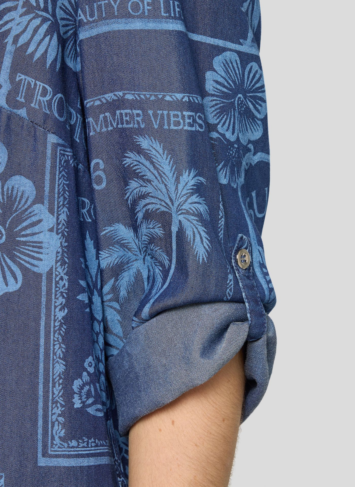 VESTIDO EM TENCEL AZUL ESTAMPADO - RABE