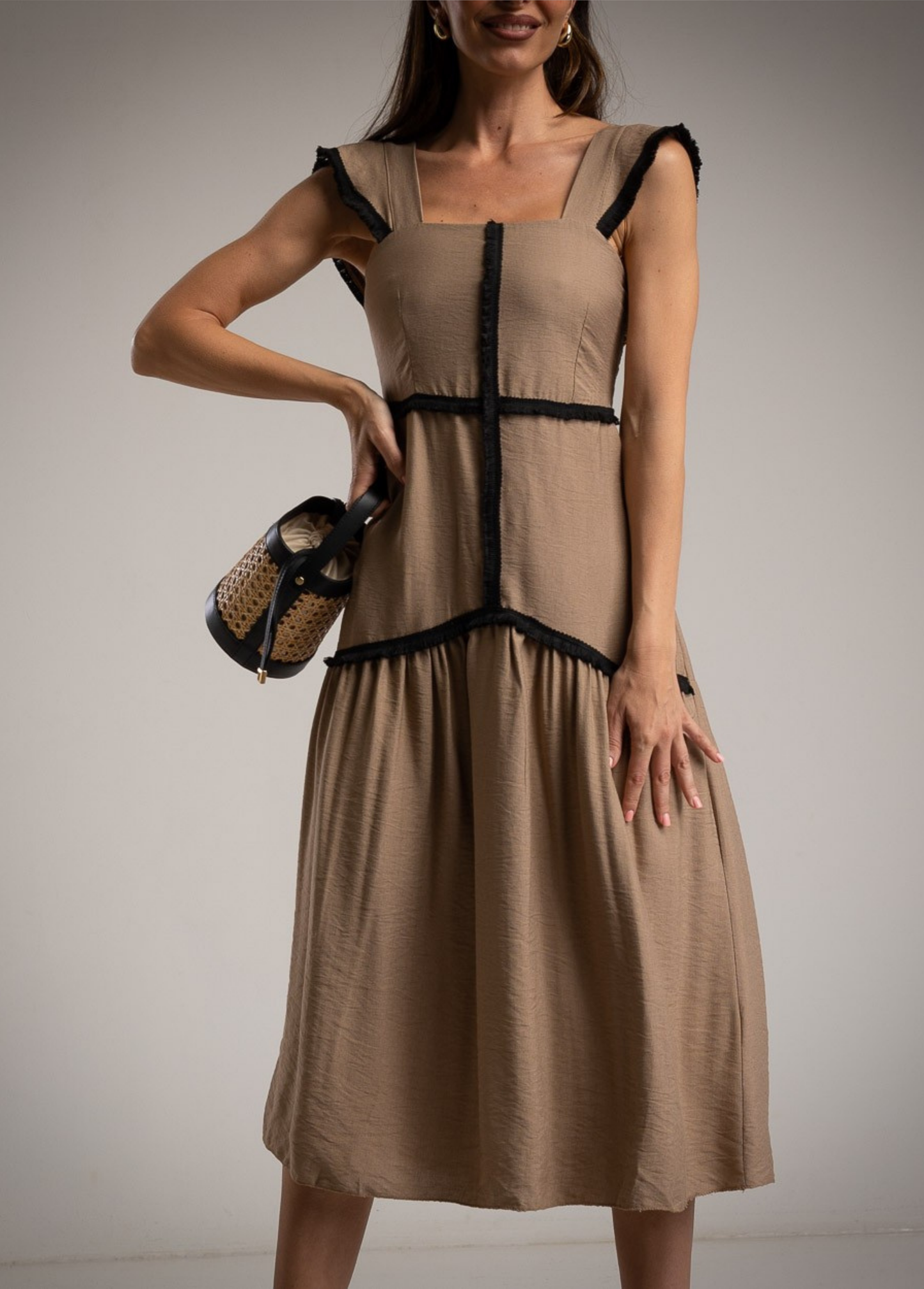 VESTIDO MIDI COM FRANJINHAS - ALIBY