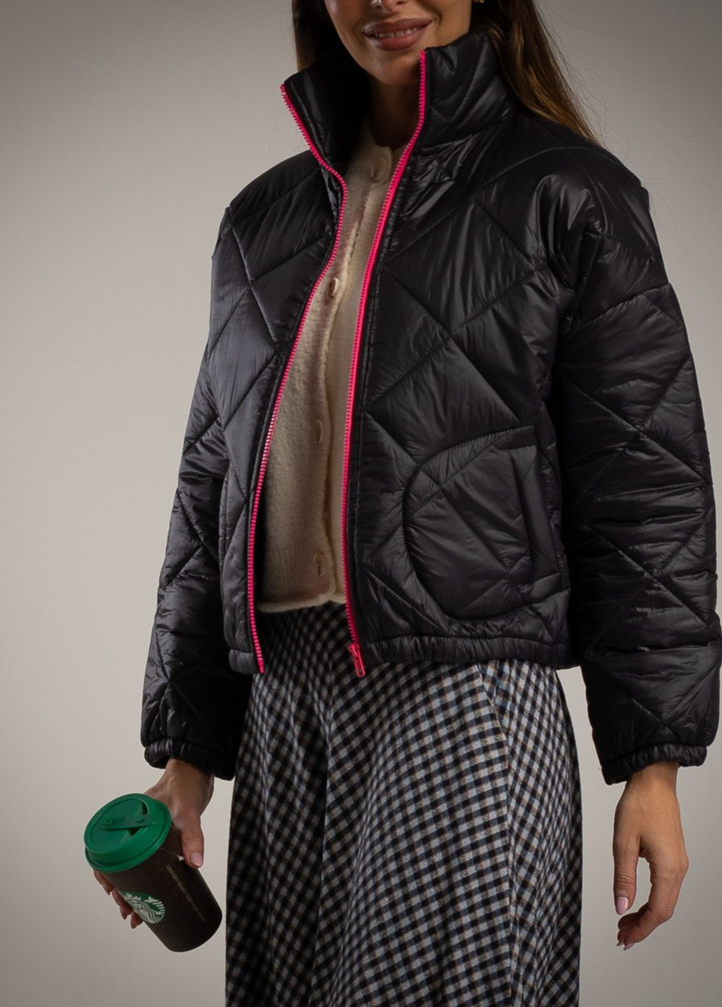 PARKA ACOLCHOADA CURTA COM FECHO NEON - ALBANOS