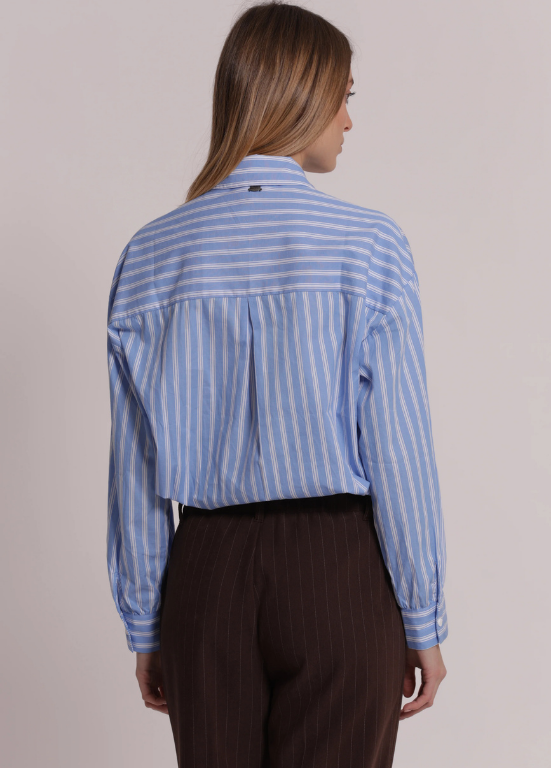 CAMISA DE RISCAS EM ALGOÃO DCOM APLICÕEAÇS FRONTAIS - MIMI MUA