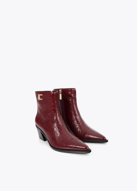 BOTINS EM ECOPELE TEXTURADA BORDEAUX LC - LOLA CASADEMUNT