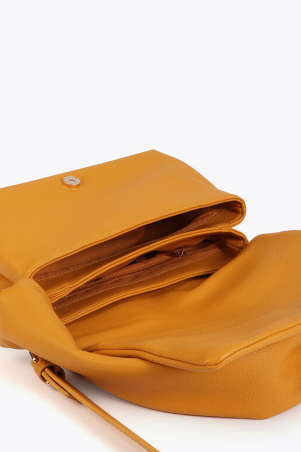 MALA PEQUENA NÓ LC - LOLA CASADEMUNT