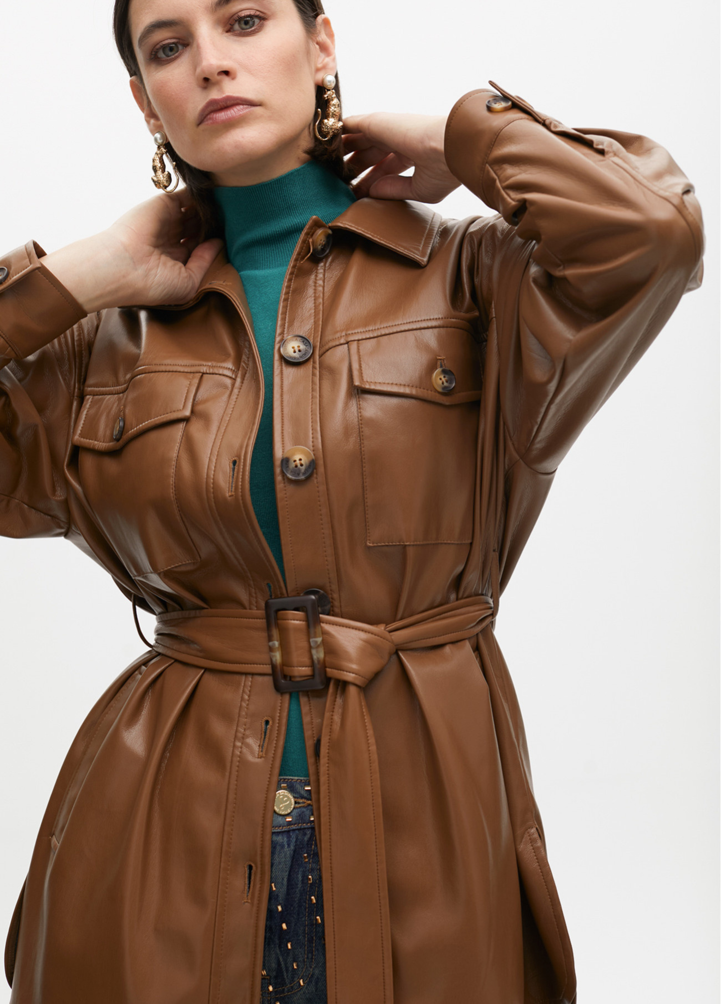 CASACO DE COURO SINTÉTICO CAMEL - LOLA CASADEMUNT