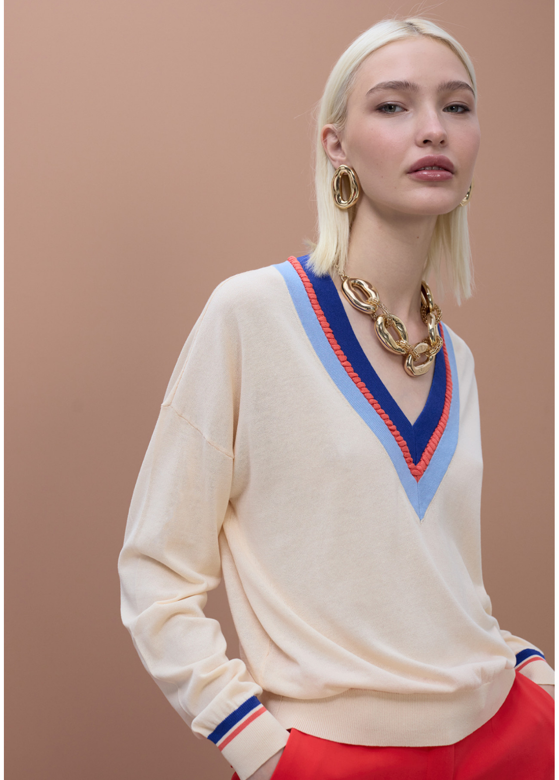 CAMISOLA MALHA DECOTE EM V COM TRANÇA - LOLA CASADEMUNT