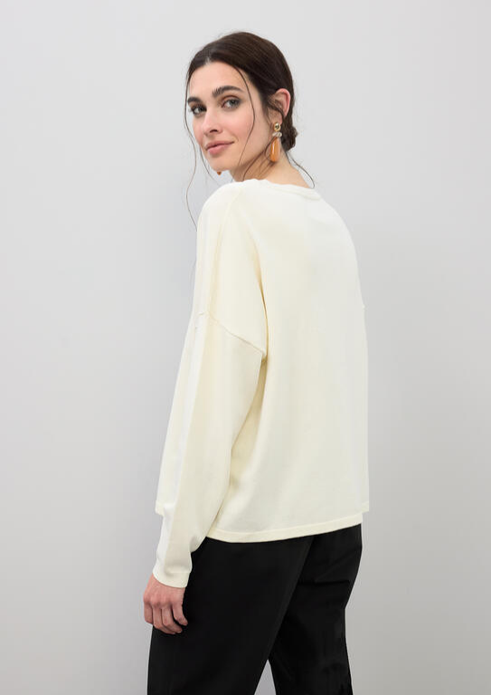 SWEATSHIRT LEVE COM STRASS NA FRENTE - LOLA CASADEMUNT