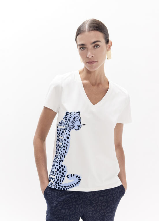 T-SHIRT BRANCA COM LEOPARDO AZUL - LOLA CASADEMUNT