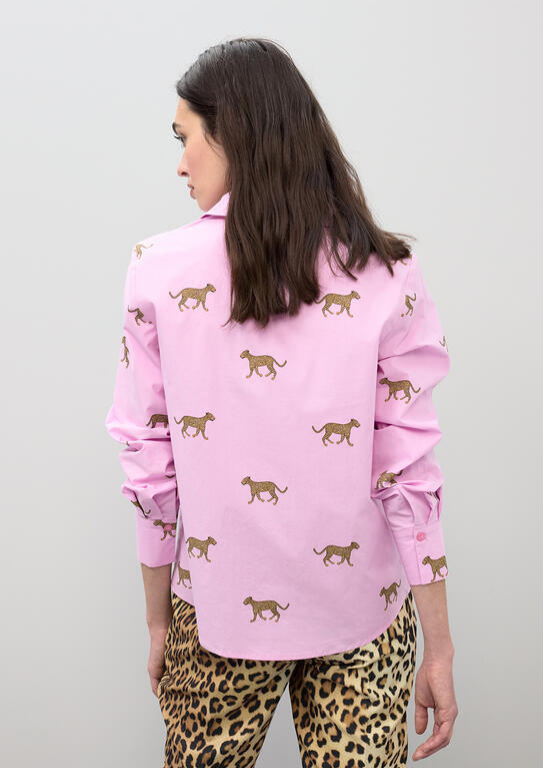 CAMISA ROSA DE POPELINA COM ESTAMPA LEOPARDO - LOLA CASADEMUNT