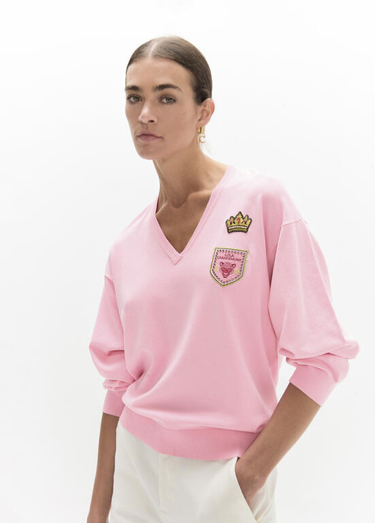 MALHA ROSA COM DECOTE EM V E BRAZÇÃO TIPO EMBLEMA LC - LOLA CASADEMUNT