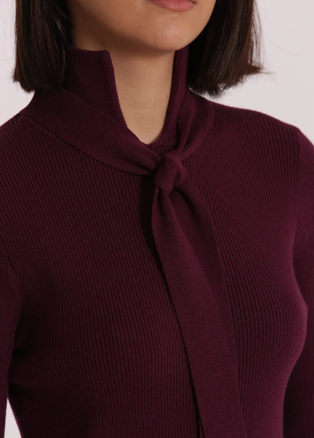 CAMISOLA DE MALHA COM DETALHE DE LAÇO - MIMI MUA
